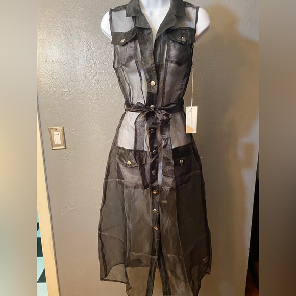 Short Sleeve Shirts Womens Sheer Ovesized Collared Buttondown Laides Slouchy Outfit Cross Wrap Workout Subcultural Cute Semi